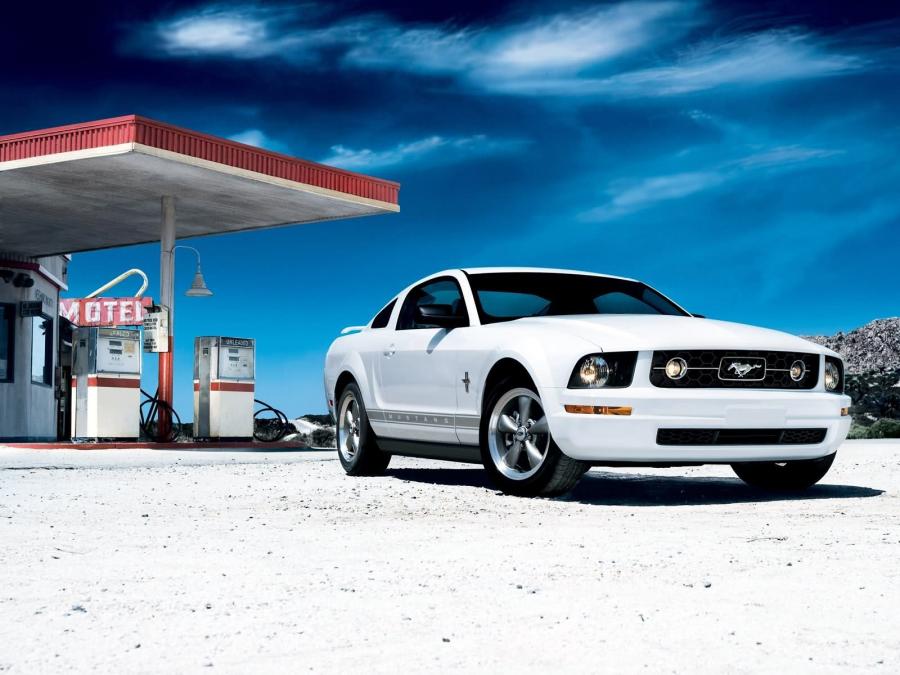  Ford Mustang V6 Pony Package 2006 года  (фото 2 из 3)